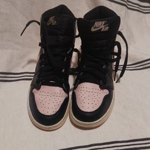 Jordan 1 Retro High Crimson Tint